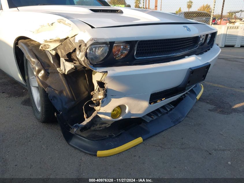 2010 Dodge Challenger Se VIN: 2B3CJ4DV8AH129688 Lot: 40976328