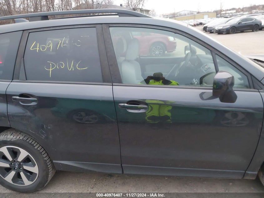 2017 SUBARU FORESTER 2.5I PREMIUM - JF2SJAEC8HH402765