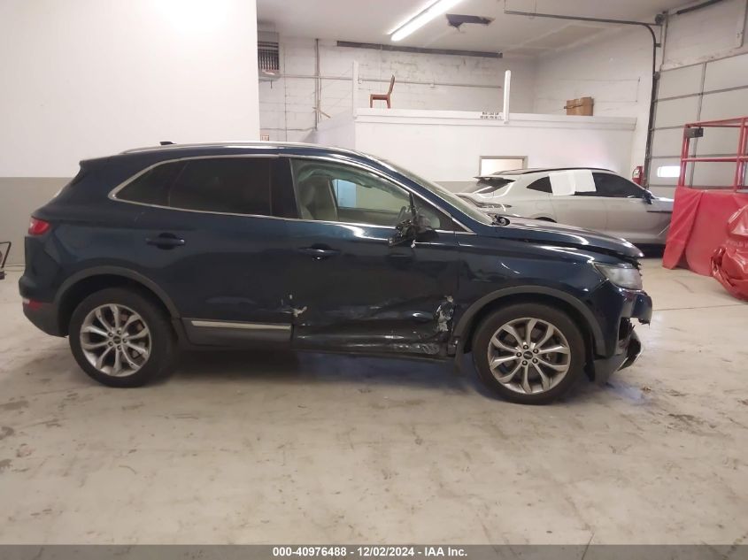 VIN 5LMCJ2D92GUJ00465 2016 LINCOLN MKC no.13