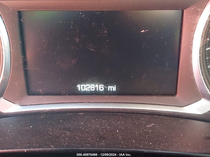 2018 CHEVROLET MALIBU VIN: 1G1ZD5ST8JF271542
