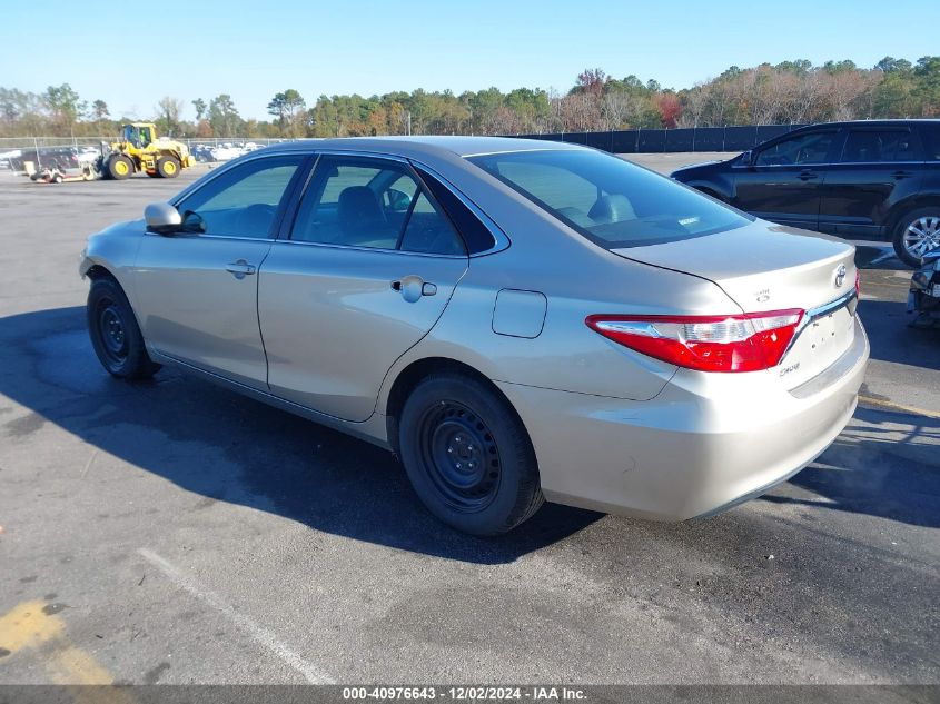 VIN 4T1BF1FK8GU165993 2016 Toyota Camry, LE no.3