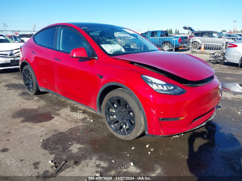 VIN 5YJYGAEE5MF150573 2021 TESLA MODEL Y no.1