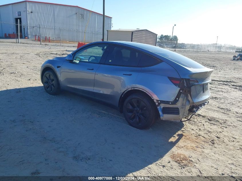 2024 Tesla Model Y Long Range Dual Motor All-Wheel Drive/Rwd VIN: 7SAYGDED5RA327347 Lot: 40977005