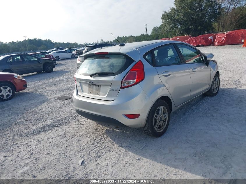 VIN 3FADP4EJXKM123784 2019 Ford Fiesta, SE no.4