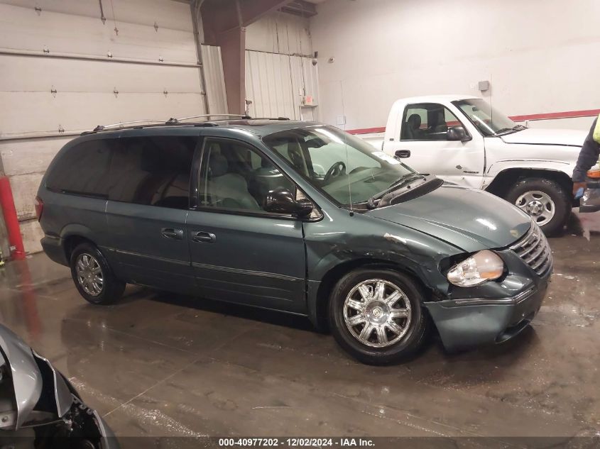 2005 Chrysler Town & Country Limited VIN: 2C4GP64L25R510204 Lot: 40977202