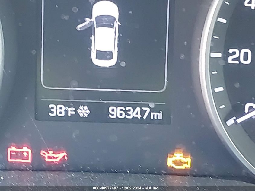 2018 HYUNDAI ELANTRA SEL - 5NPD84LF5JH217789