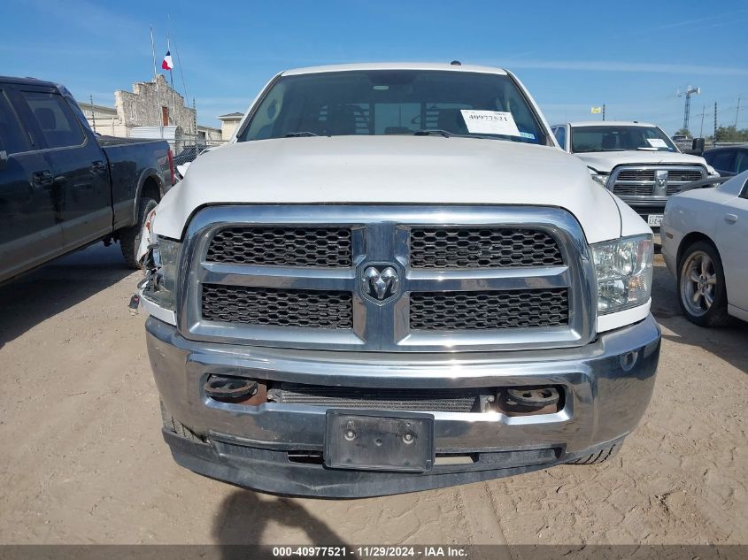 2018 Ram 2500 Tradesman 4X4 8' Box VIN: 3C6UR5HL3JG191193 Lot: 40977521