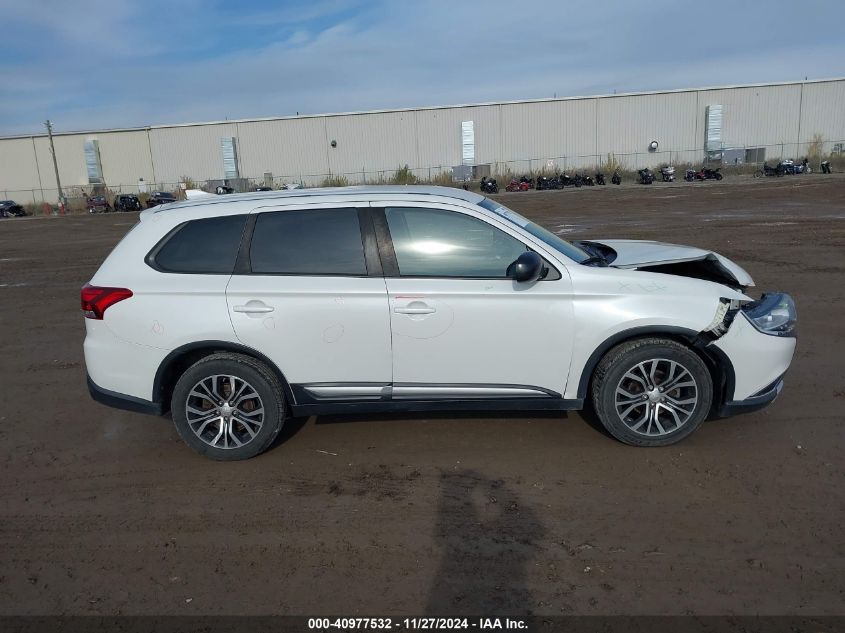 2017 Mitsubishi Outlander Es VIN: JA4AZ2A38HZ052220 Lot: 40977532