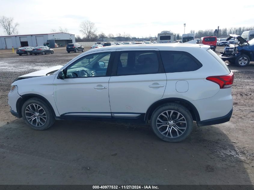 2017 Mitsubishi Outlander Es VIN: JA4AZ2A38HZ052220 Lot: 40977532