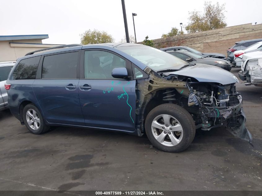 VIN 5TDKZ3DC0HS811858 2017 Toyota Sienna, Le 8 Pass... no.14