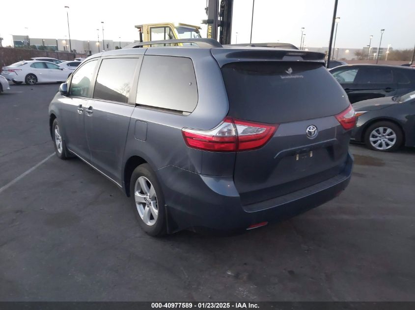 VIN 5TDKZ3DC0HS811858 2017 Toyota Sienna, Le 8 Pass... no.3