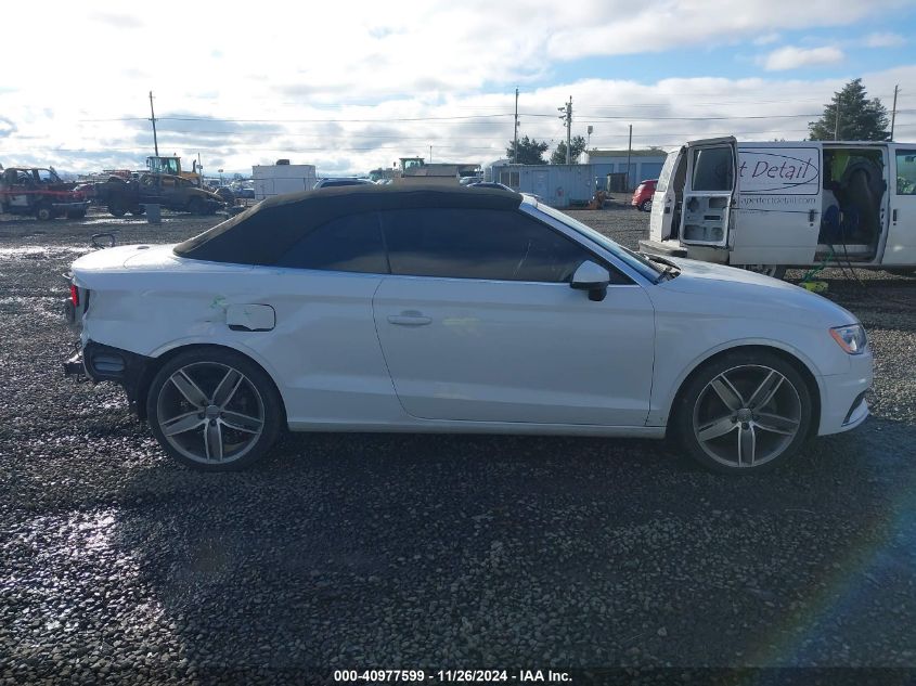 VIN WAU5CLFF0F1033686 2015 AUDI A3 no.14