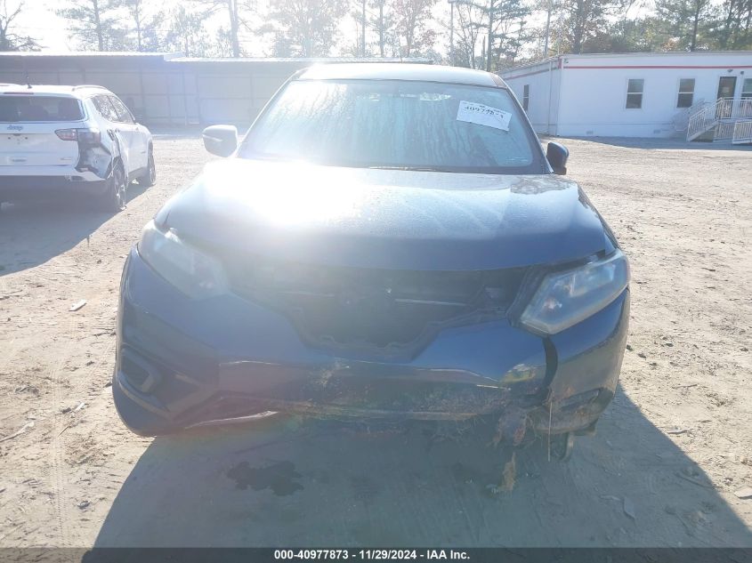 VIN KNMAT2MT5FP588716 2015 NISSAN ROGUE no.13