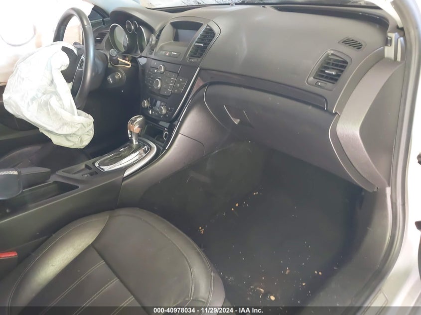 2011 BUICK REGAL VIN: W04GN5EC2B1010861