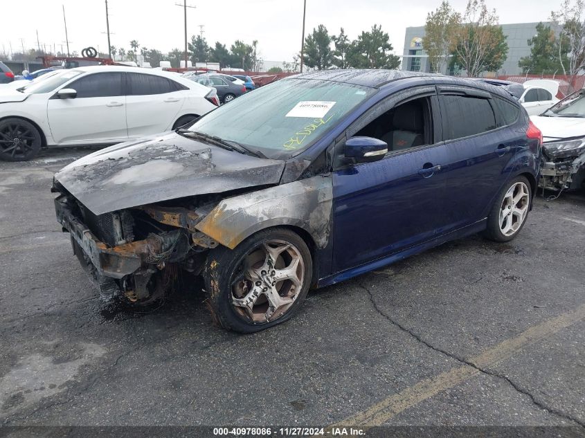 VIN 1FADP3L96GL230651 2016 FORD FOCUS ST no.2