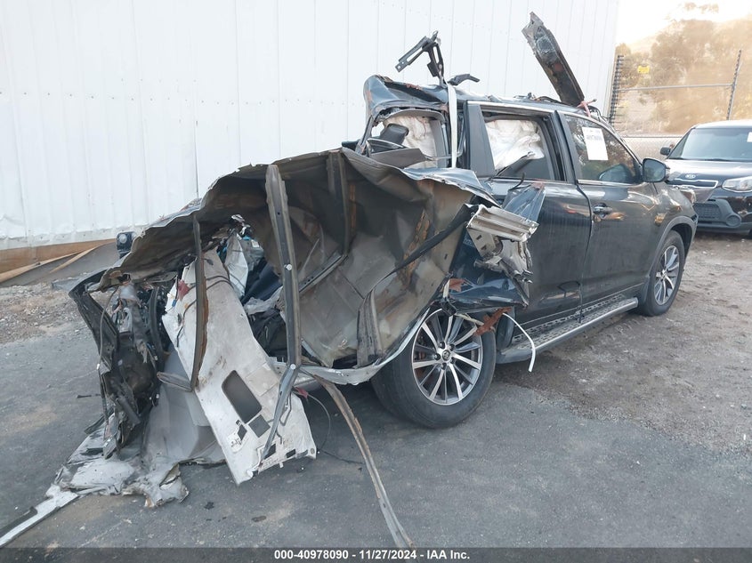 2018 TOYOTA HIGHLANDER SE/XLE - 5TDKZRFH8JS550383