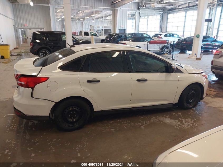 VIN 1FADP3E23JL204497 2018 Ford Focus, S no.13