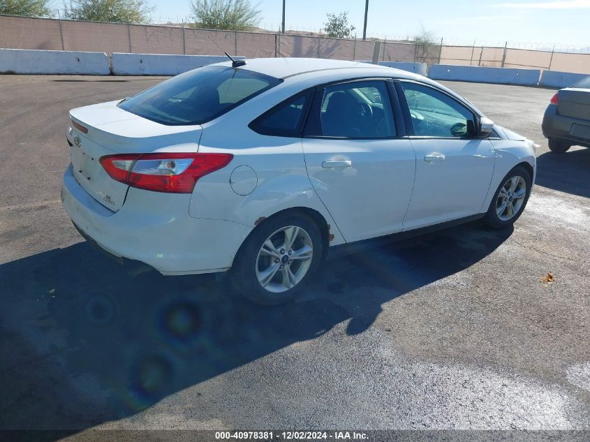 VIN 1FADP3F27EL453065 2014 FORD FOCUS no.4