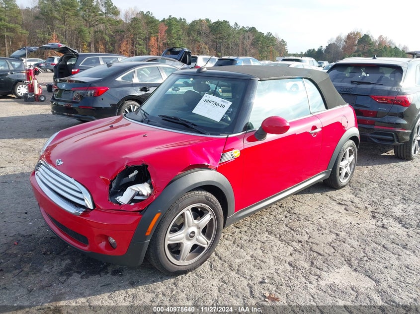 2009 MINI COOPER VIN: WMWMR33579TZ18529