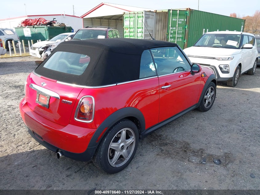 2009 MINI COOPER VIN: WMWMR33579TZ18529