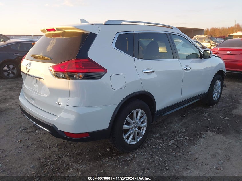 2017 NISSAN ROGUE SV - KNMAT2MT0HP556971