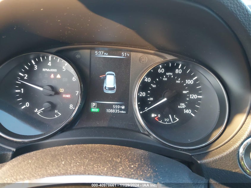 2017 NISSAN ROGUE SV - KNMAT2MT0HP556971