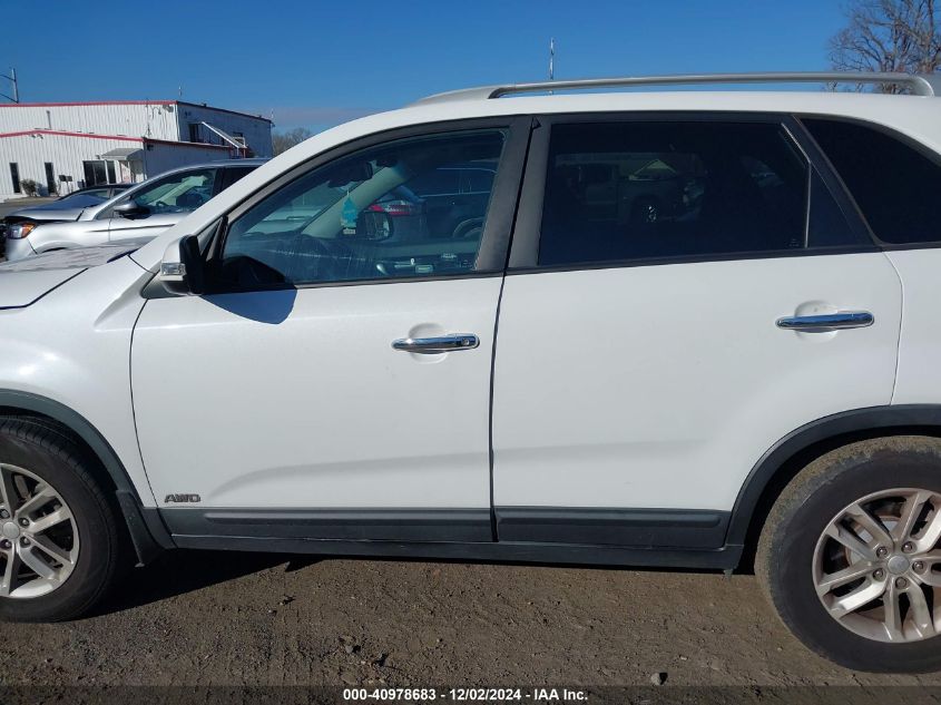 2015 KIA SORENTO LX - 5XYKTCA64FG644950