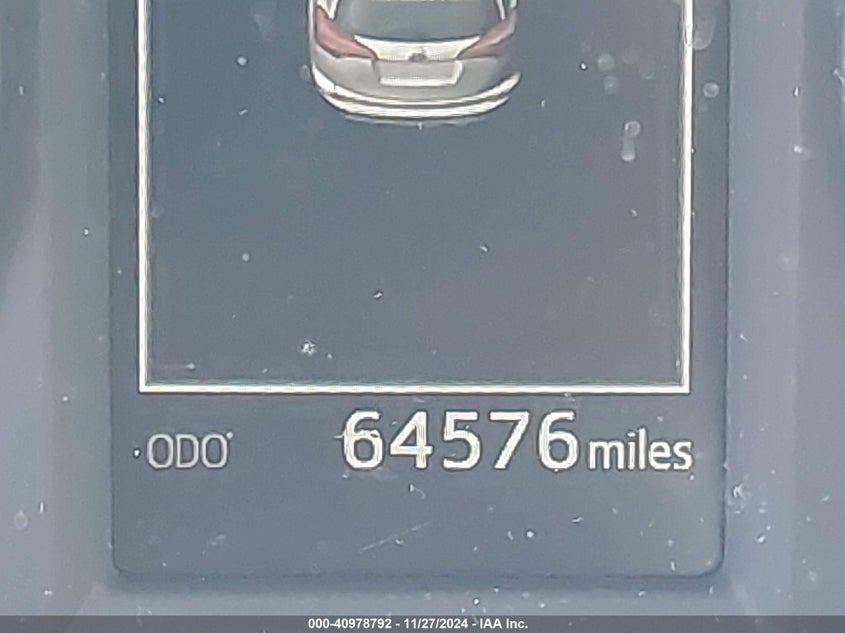 2017 TOYOTA RAV4 LE - 2T3BFREV4HW62236E