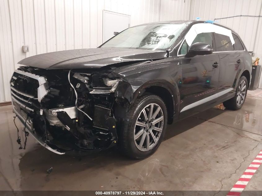 VIN WA1VAAF73JD037061 2018 Audi Q7, 3.0T Premium no.2