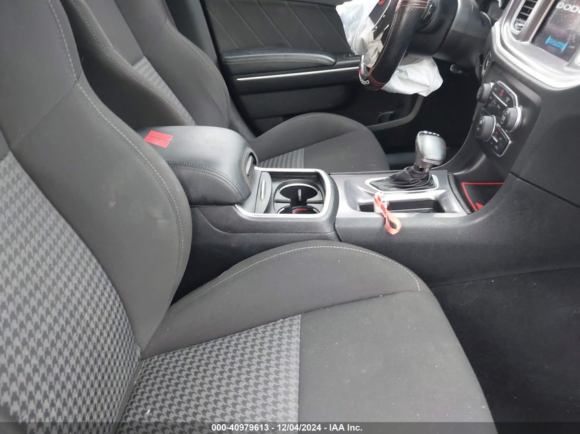 2021 DODGE CHARGER VIN: 2C3CDXHG0MH639917