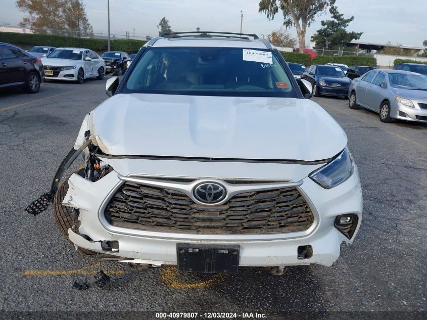 VIN 5TDKDRAH8RS053044 2024 Toyota Highlander, Xle no.12