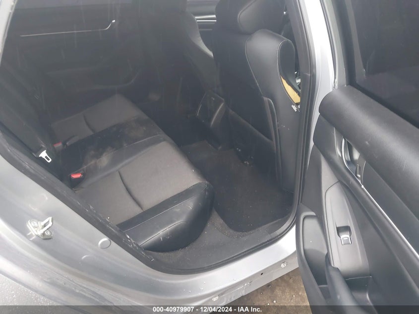 2018 HONDA ACCORD VIN: 1HGCV1F37JA137083