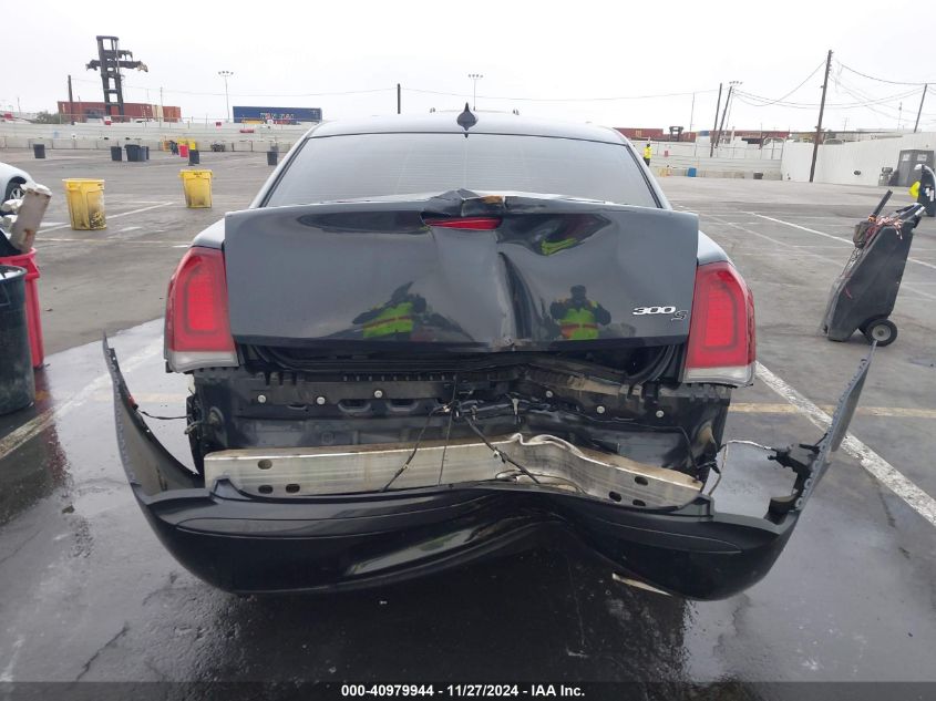 VIN 2C3CCAGG1GH274234 2016 Chrysler 300, 300S no.16