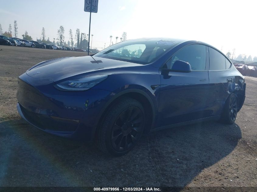 2020 Tesla Model Y Long Range Dual Motor All-Wheel Drive/Performance Dual Motor All-Wheel Drive VIN: 5YJYGDEF6LF000545 Lot: 40979956