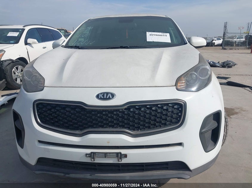 VIN KNDPM3AC6J7454694 2018 KIA SPORTAGE LX