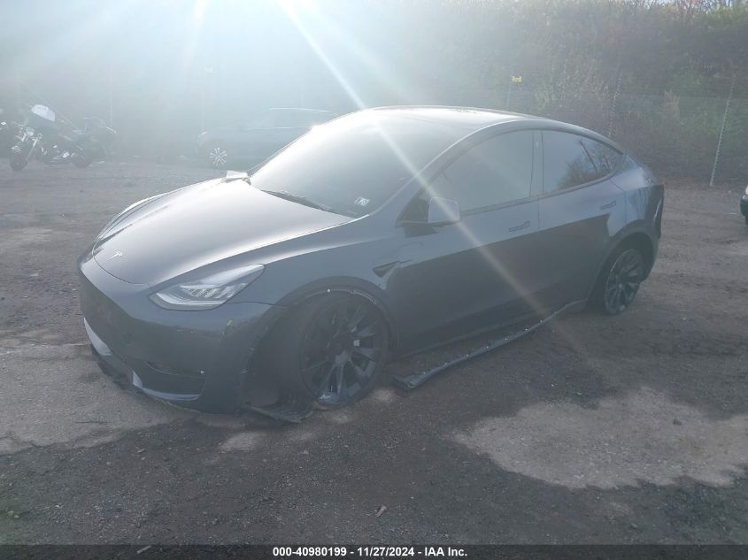 VIN 5YJYGDEE7MF182037 2021 Tesla Model Y, Long Rang... no.2