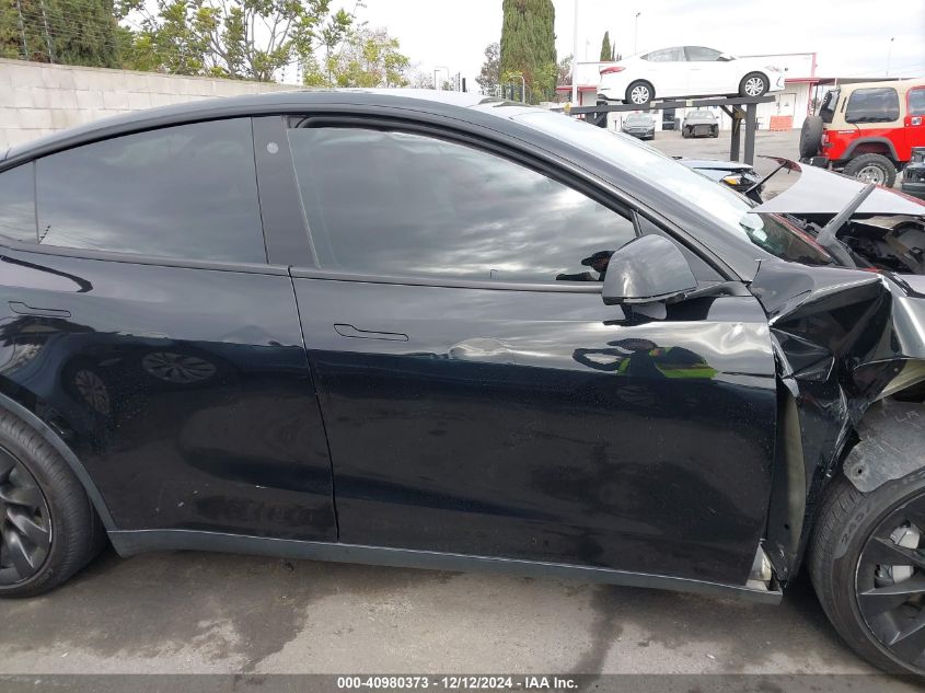 2021 Tesla Model Y Long Range Dual Motor All-Wheel Drive VIN: 5YJYGDEE7MF284017 Lot: 40980373