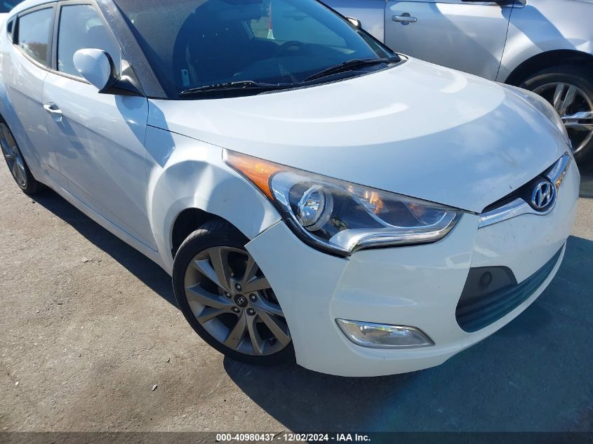 2017 Hyundai Veloster VIN: KMHTC6AD1HU307184 Lot: 40980437