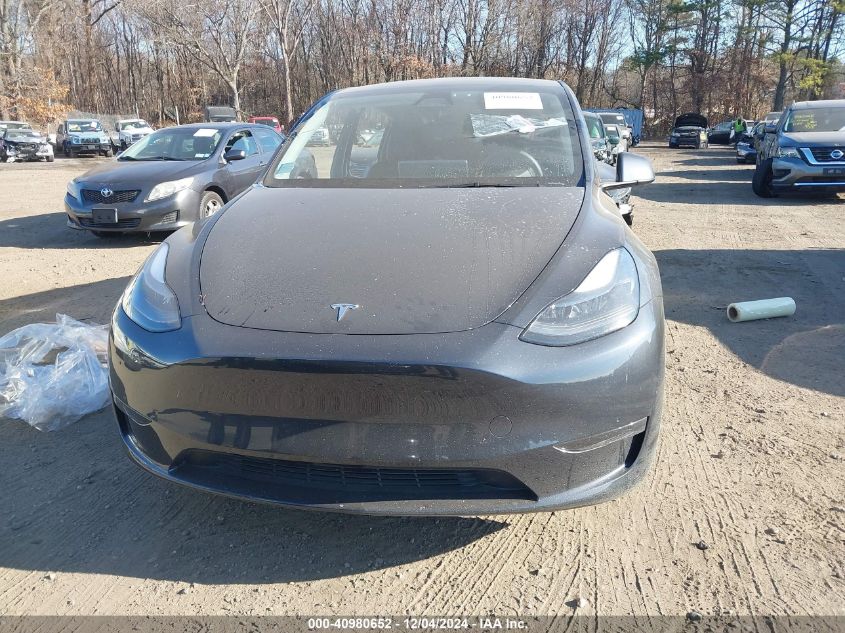 VIN 7SAYGDEDXRF028536 2024 Tesla Model Y, Long Rang... no.12