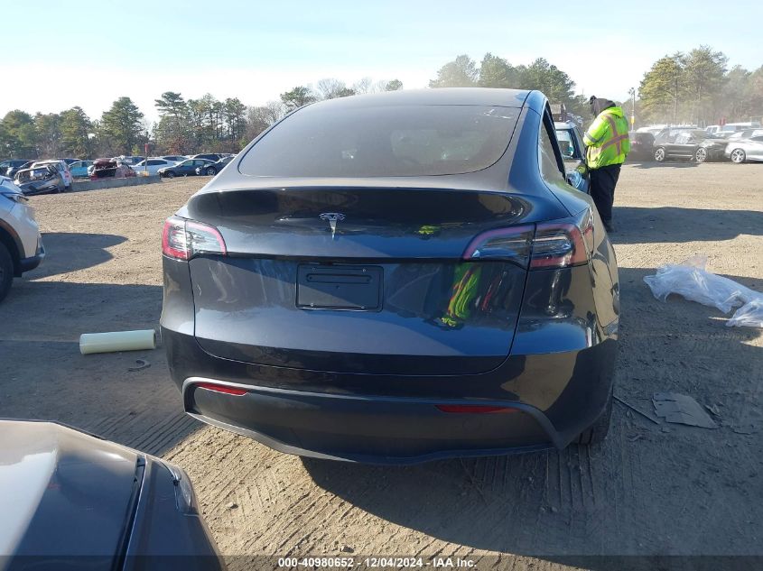 VIN 7SAYGDEDXRF028536 2024 Tesla Model Y, Long Rang... no.16