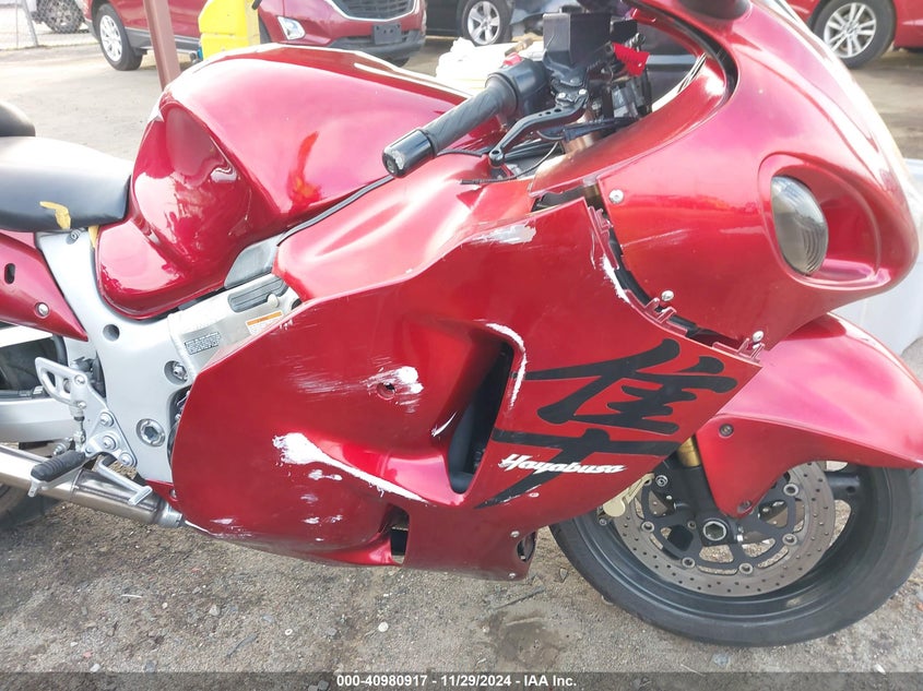 2005 SUZUKI GSX1300 RK5 JS1GW71A852101127
