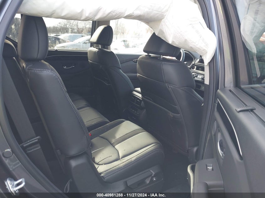 2025 HONDA PILOT VIN: 5FNYG1H41SB062653