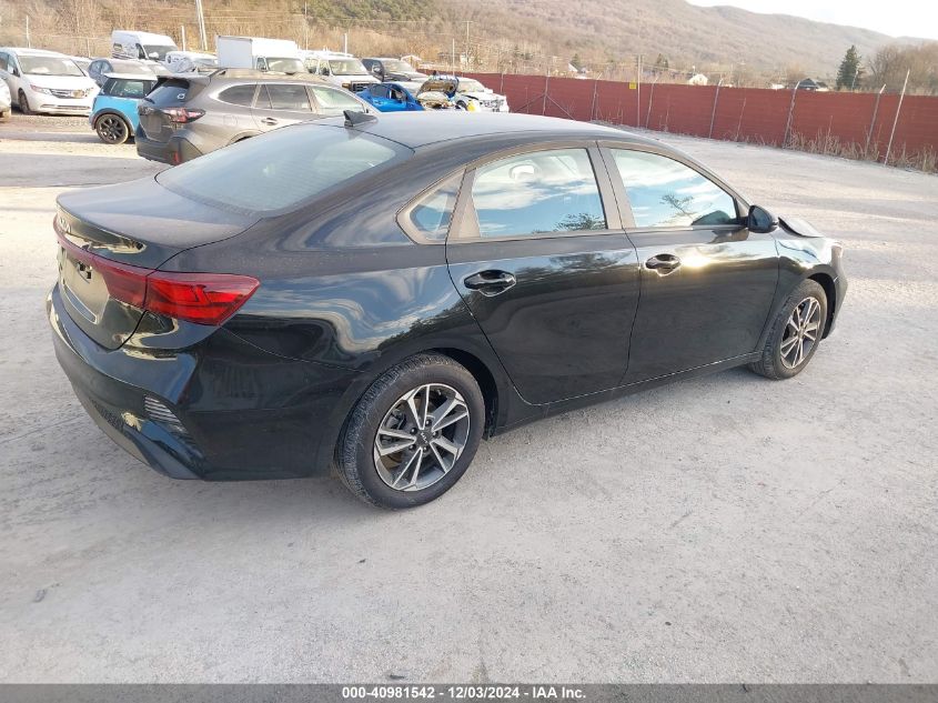 VIN 3KPF24AD1RE825224 2024 KIA Forte, Lxs no.4