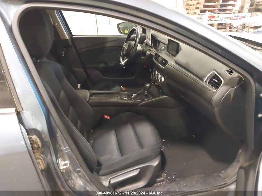 2017 MAZDA MAZDA6 VIN: JM1GL1U5XH1143061