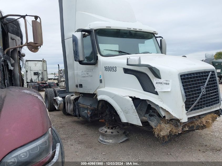 2018 Volvo Vnl VIN: 4V4NC9EG7JN891632 Lot: 40981980