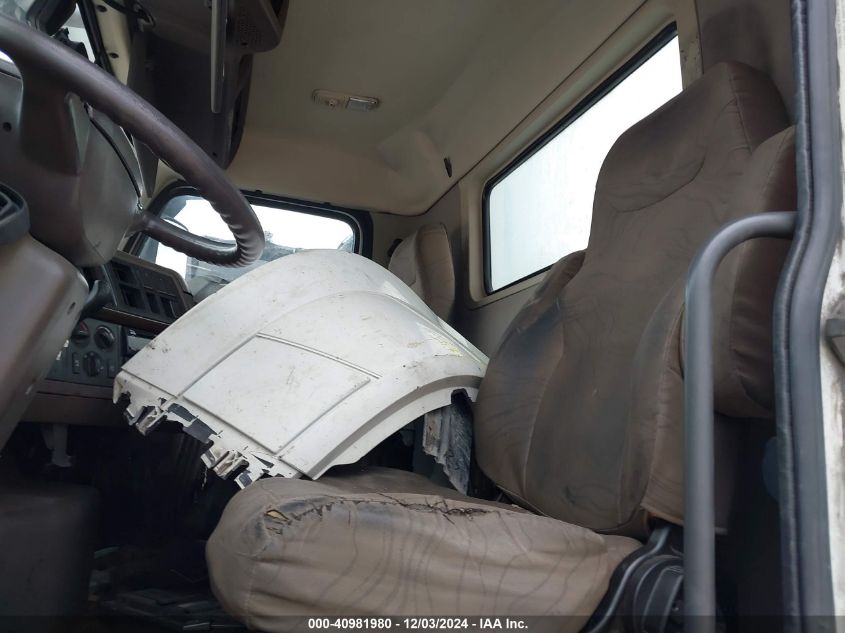 2018 Volvo Vnl VIN: 4V4NC9EG7JN891632 Lot: 40981980