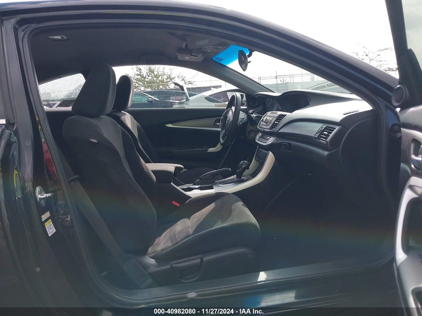 2013 HONDA ACCORD VIN: 1HGCT1B37DA011581