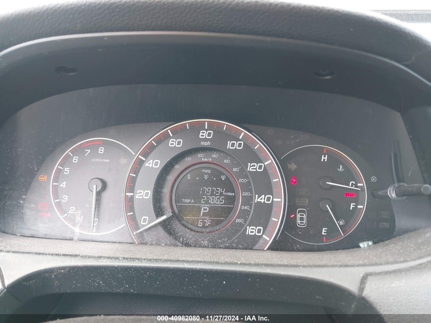 2013 HONDA ACCORD VIN: 1HGCT1B37DA011581