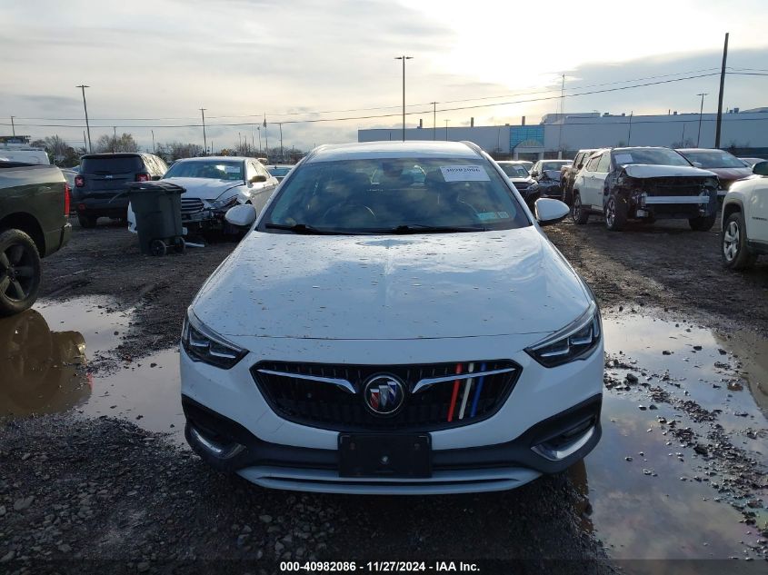 2018 Buick Regal Tourx Essence VIN: W04GV8SX7J1088477 Lot: 40982086