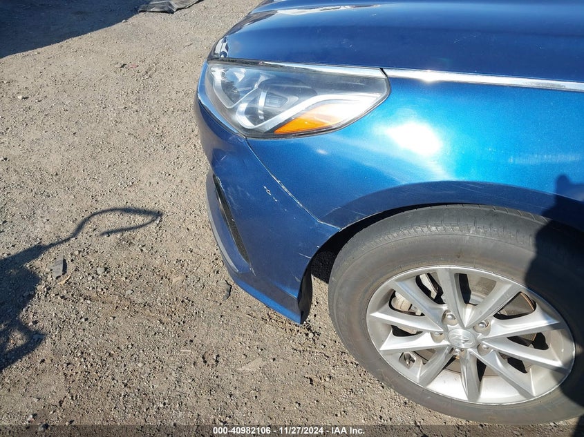 VIN 5NPE24AF9KH780984 2019 HYUNDAI SONATA SE